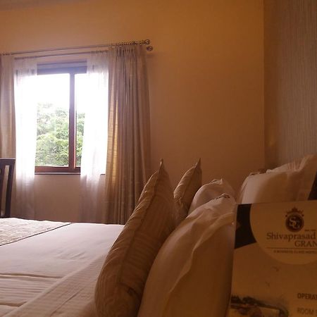 Shivaprasad Grand Hotel Kundapur Eksteriør billede