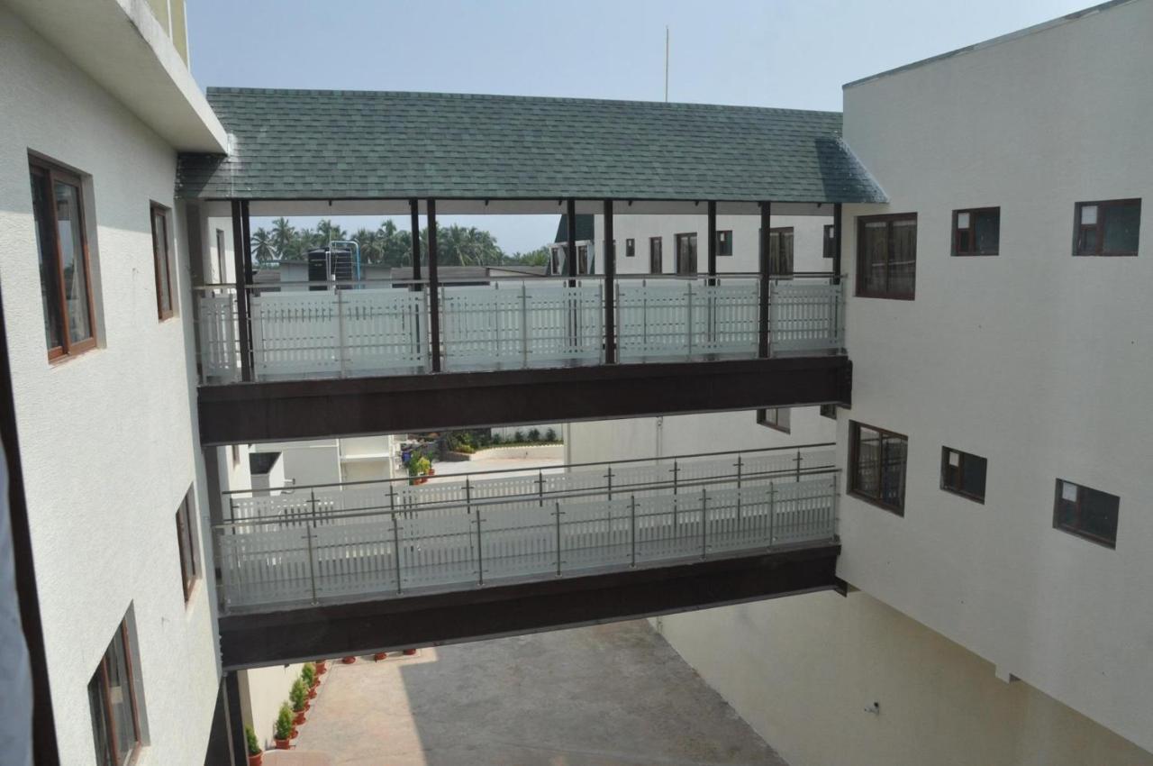 Shivaprasad Grand Hotel Kundapur Eksteriør billede