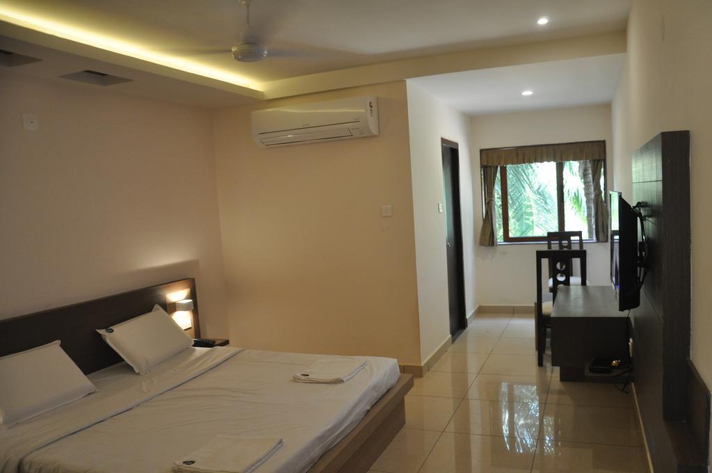 Shivaprasad Grand Hotel Kundapur Eksteriør billede