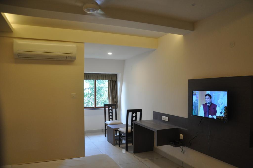 Shivaprasad Grand Hotel Kundapur Eksteriør billede